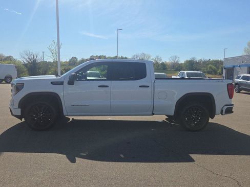 Used 2024 GMC Sierra 1500 Pro w/ Graphite Edition AWD/4WD image 2