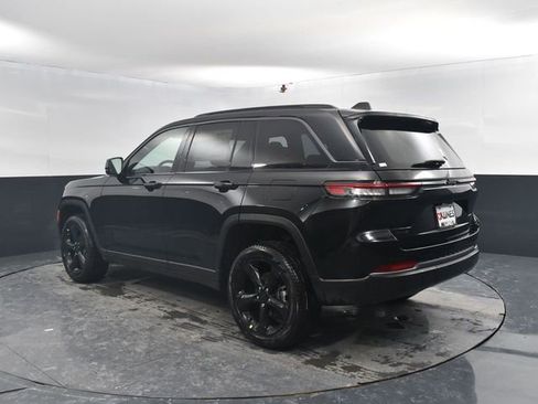 New 2026 Jeep Grand Cherokee Limited AWD/4WD image 7