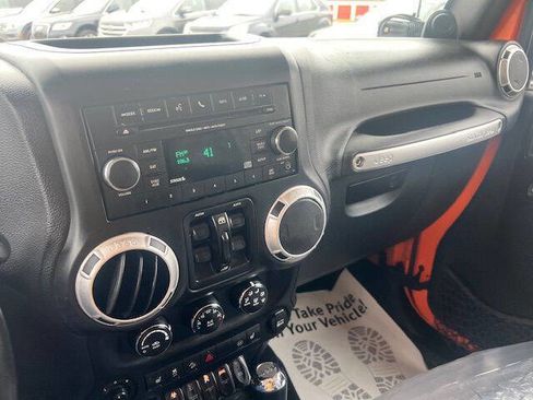 Used 2012 Jeep Wrangler Unlimited Sahara w/ Dual Top Group image 9