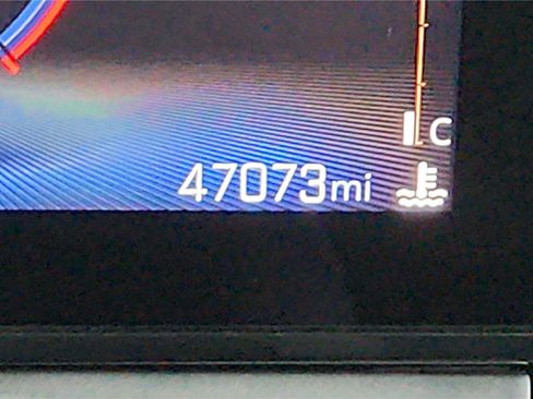 Used 2024 Chevrolet Trax LT image 22