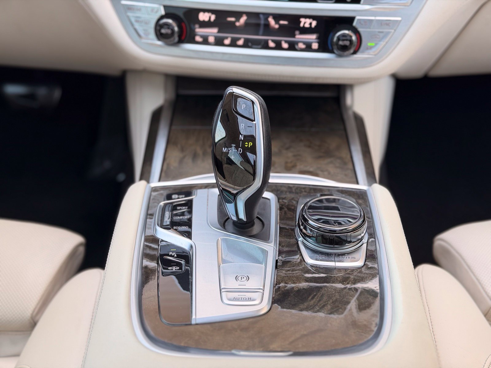 Used 2018 BMW 750i xDrive AWD/4WD image 41