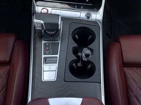 Used 2020 Audi S6 Prestige w/ Prestige Package AWD/4WD image 38