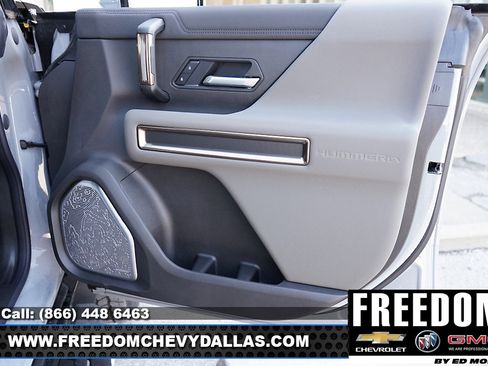 New 2025 GMC Hummer EV 3X image 42