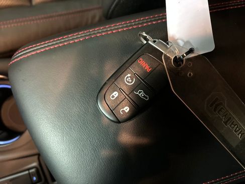 Used 2025 Dodge Durango R/T image 22