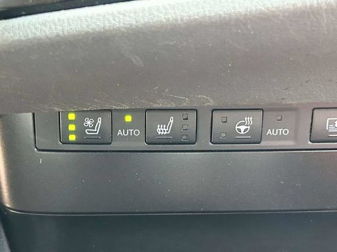 Used 2024 Lexus ES 300h F Sport w/ Accessory Package (Z2) FWD image 15