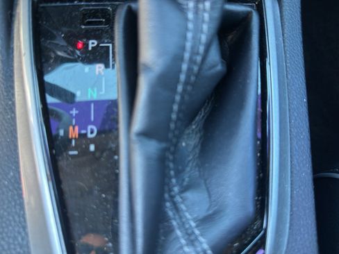 Used 2015 Toyota Corolla S image 9