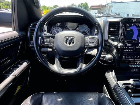 Used 2022 RAM 1500 Limited AWD/4WD image 9