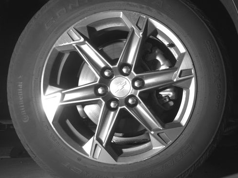 Used 2025 Chevrolet Blazer LT FWD image 13