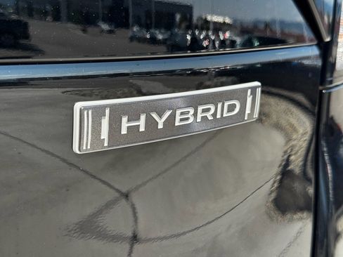 New 2025 Subaru Forester Touring w/ Touring Package image 10