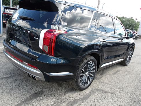Certified 2023 Hyundai Palisade Calligraphy w/ Cargo Package AWD/4WD image 9
