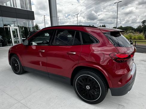 Certified 2025 Mercedes-Benz GLA 250 image 6