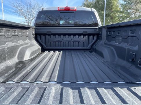 Used 2024 Chevrolet Colorado ZR2 w/ Safety Package image 20