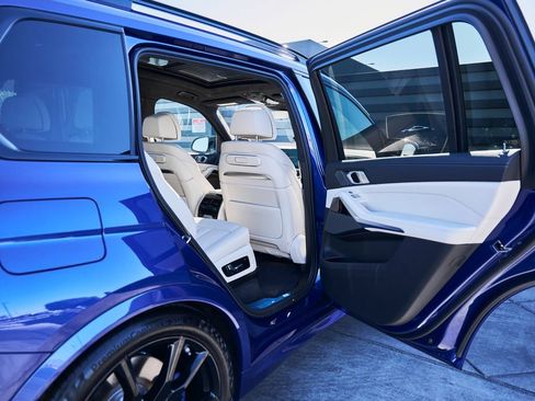 Used 2024 BMW X7 M60i w/ Executive Package AWD/4WD image 27