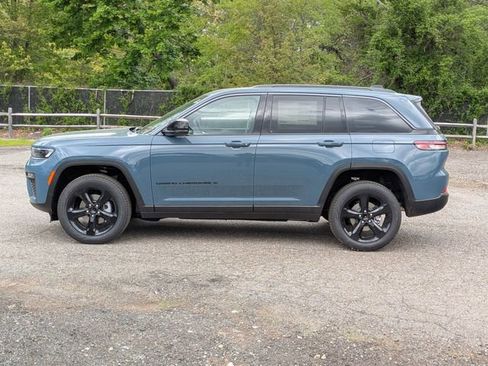 New 2026 Jeep Grand Cherokee Limited AWD/4WD image 6