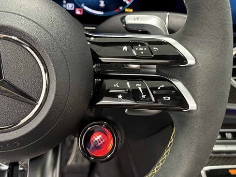 Used 2023 Mercedes-Benz E 63 AMG S image 26