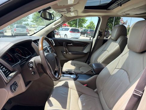 Used 2013 GMC Acadia Denali AWD/4WD image 15