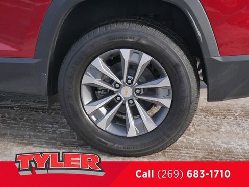 New 2026 Chevrolet Equinox LT image 39