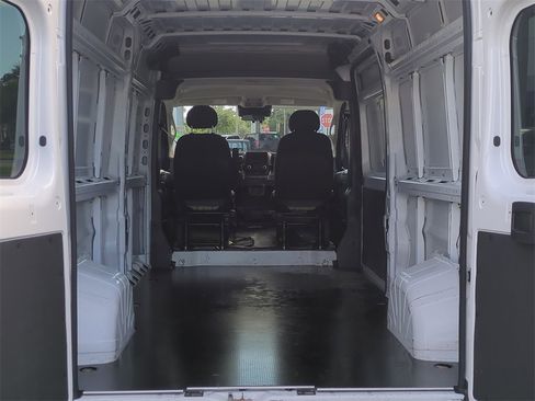 Used 2023 RAM ProMaster 2500 image 15
