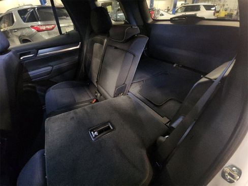 Certified 2025 GMC Terrain Elevation image 34