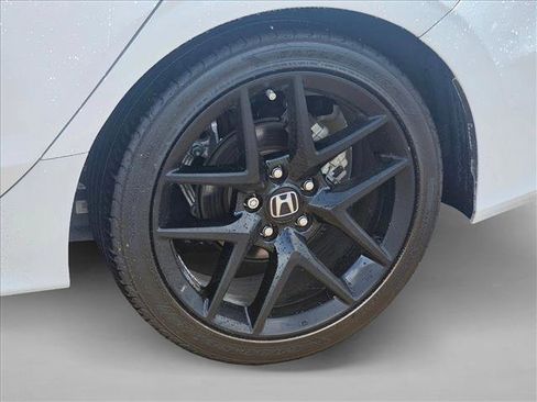 Used 2025 Honda Civic Sport image 14