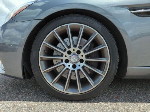 Used 2017 Mercedes-Benz SLC 300 image 14