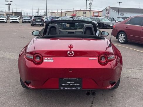 Used 2025 MAZDA MX-5 Miata Grand Touring RWD image 11