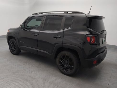 Used 2020 Jeep Renegade Altitude AWD/4WD image 3