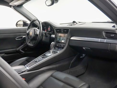 Certified 2016 Porsche 911 Carrera 4S image 14