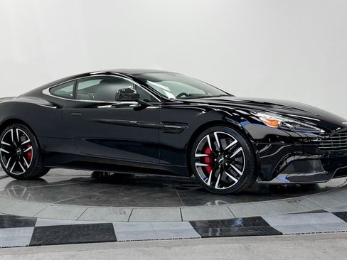 Used 2016 Aston Martin Vanquish Coupe RWD image 29