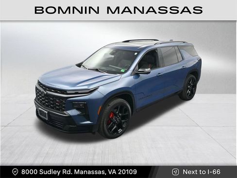 Used 2024 Chevrolet Traverse RS image 16