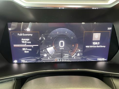 Used 2025 GMC Canyon Elevation w/ Convenience Package image 8