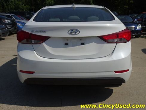 Used 2014 Hyundai Elantra SE FWD image 6
