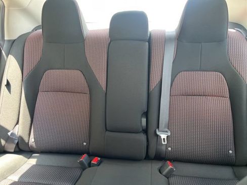New 2026 Nissan Sentra SR w/ Floor Mat Package FWD image 19