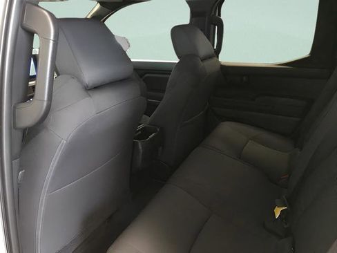 Used 2025 Toyota Tacoma SR5 image 12