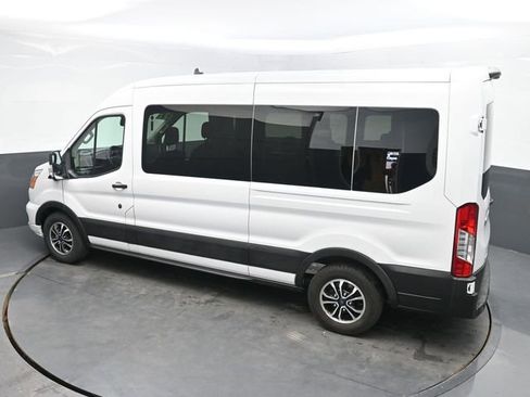 Used 2022 Ford Transit 350 XLT image 27