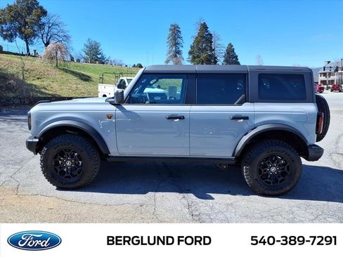 New 2026 Ford Bronco Badlands image 7