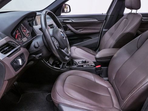 Used 2016 BMW X1 xDrive28i image 9