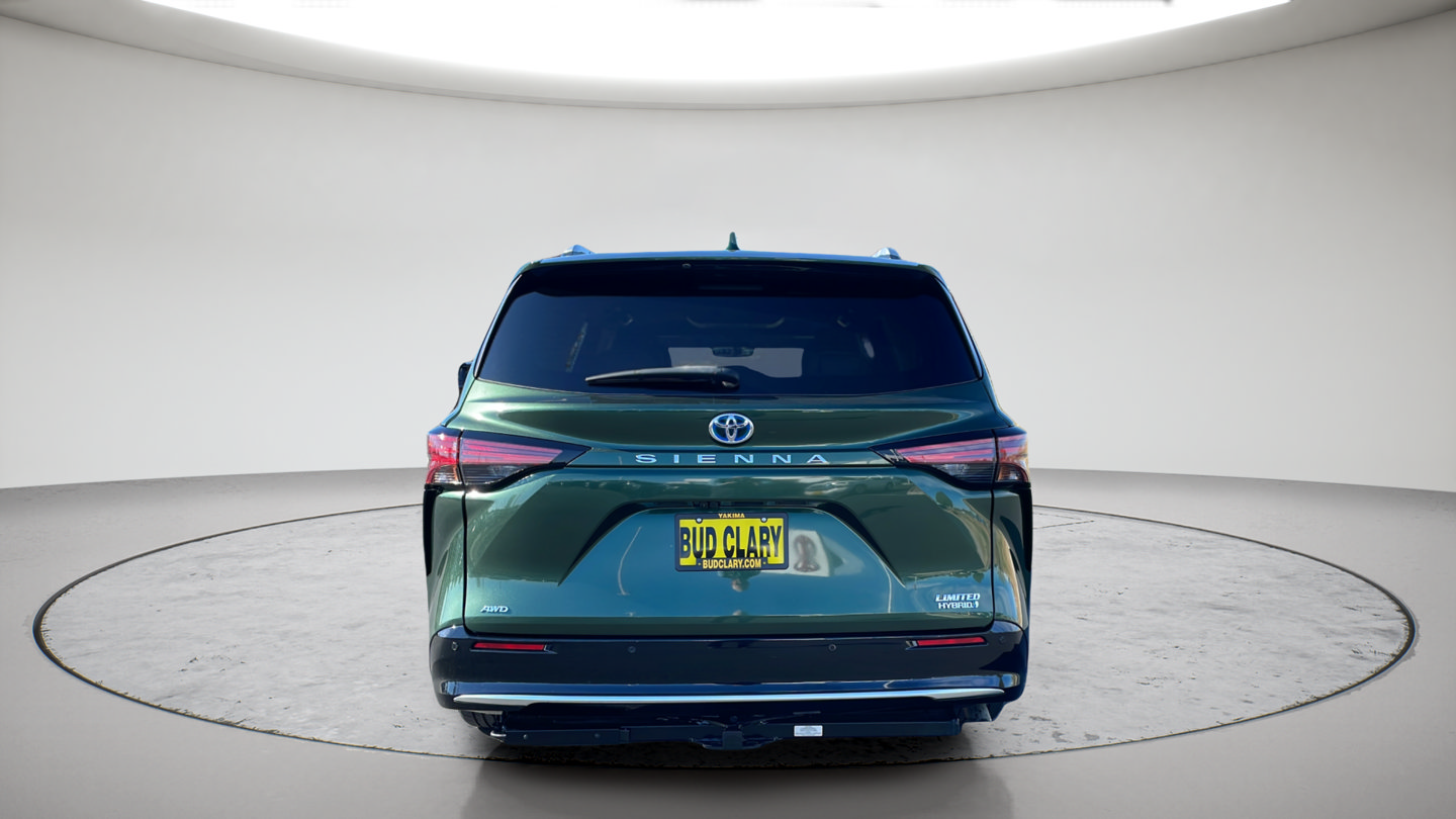 Certified 2023 Toyota Sienna Limited AWD/4WD image 6