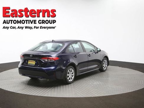 Used 2022 Toyota Corolla LE w/ Carpet Mat Package (TMS) image 39