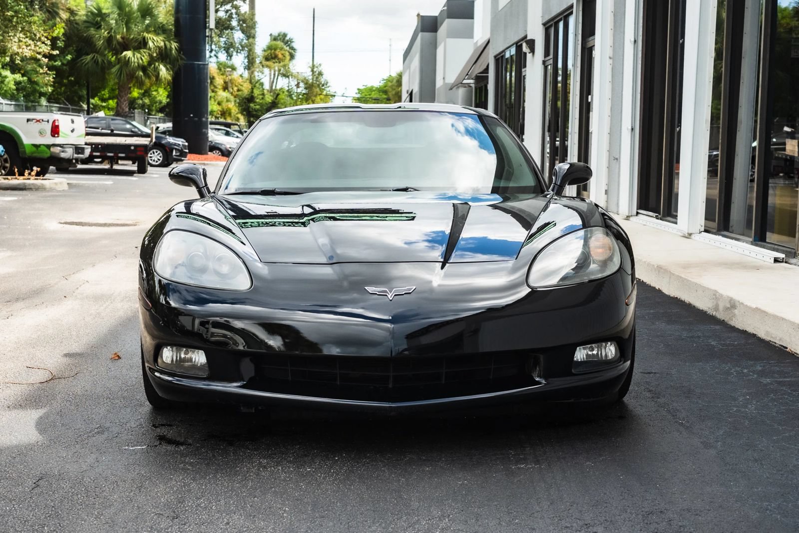 Used 2009 Chevrolet Corvette Coupe w/ Preferred Equipment Group RWD image 3