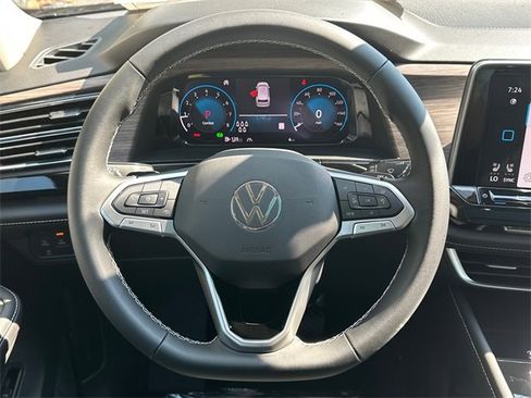 New 2026 Volkswagen Atlas SEL image 24