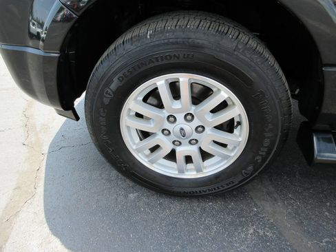 Used 2014 Ford Expedition Limited AWD/4WD image 14