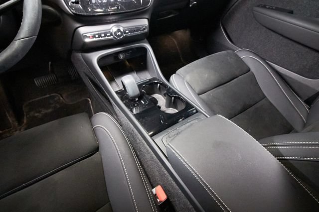 Certified 2023 Volvo C40 P8 Recharge Plus AWD/4WD image 8