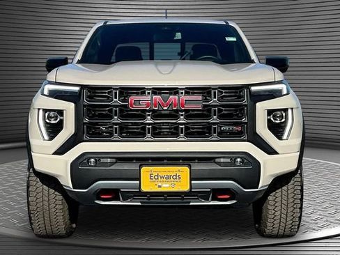Used 2026 GMC Canyon AT4 w/ Nightfall Essentials Package AWD/4WD image 2