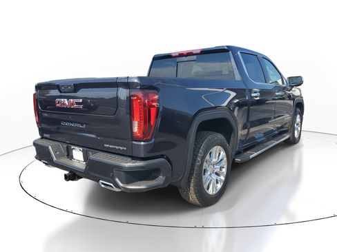 New 2026 GMC Sierra 1500 Denali image 3