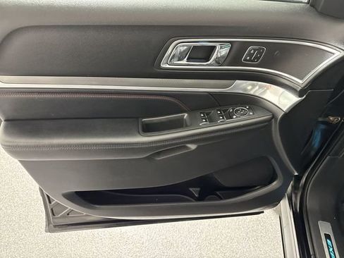 Used 2016 Ford Explorer Sport w/ Equipment Group 401A image 22