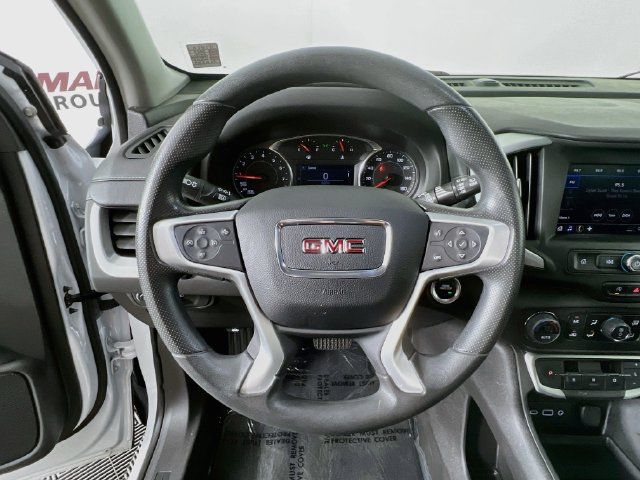 Used 2023 GMC Terrain SLE w/ Driver Convenience Package FWD image 12