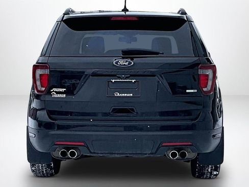 Used 2019 Ford Explorer Sport image 6