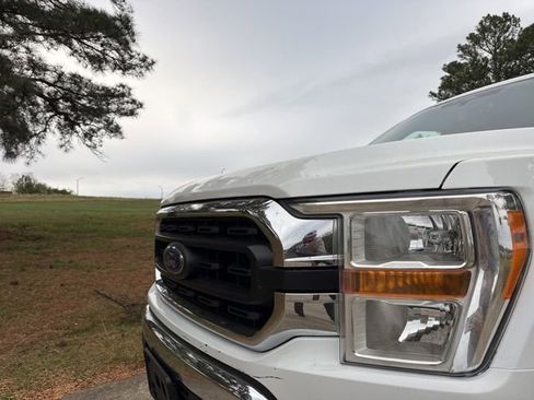 Used 2021 Ford F150 XLT w/ Equipment Group 301A Mid image 7