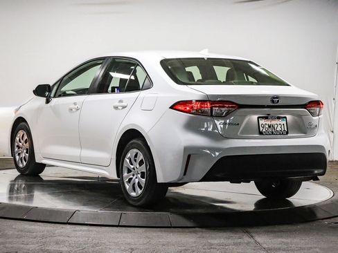 Certified 2023 Toyota Corolla LE FWD image 2